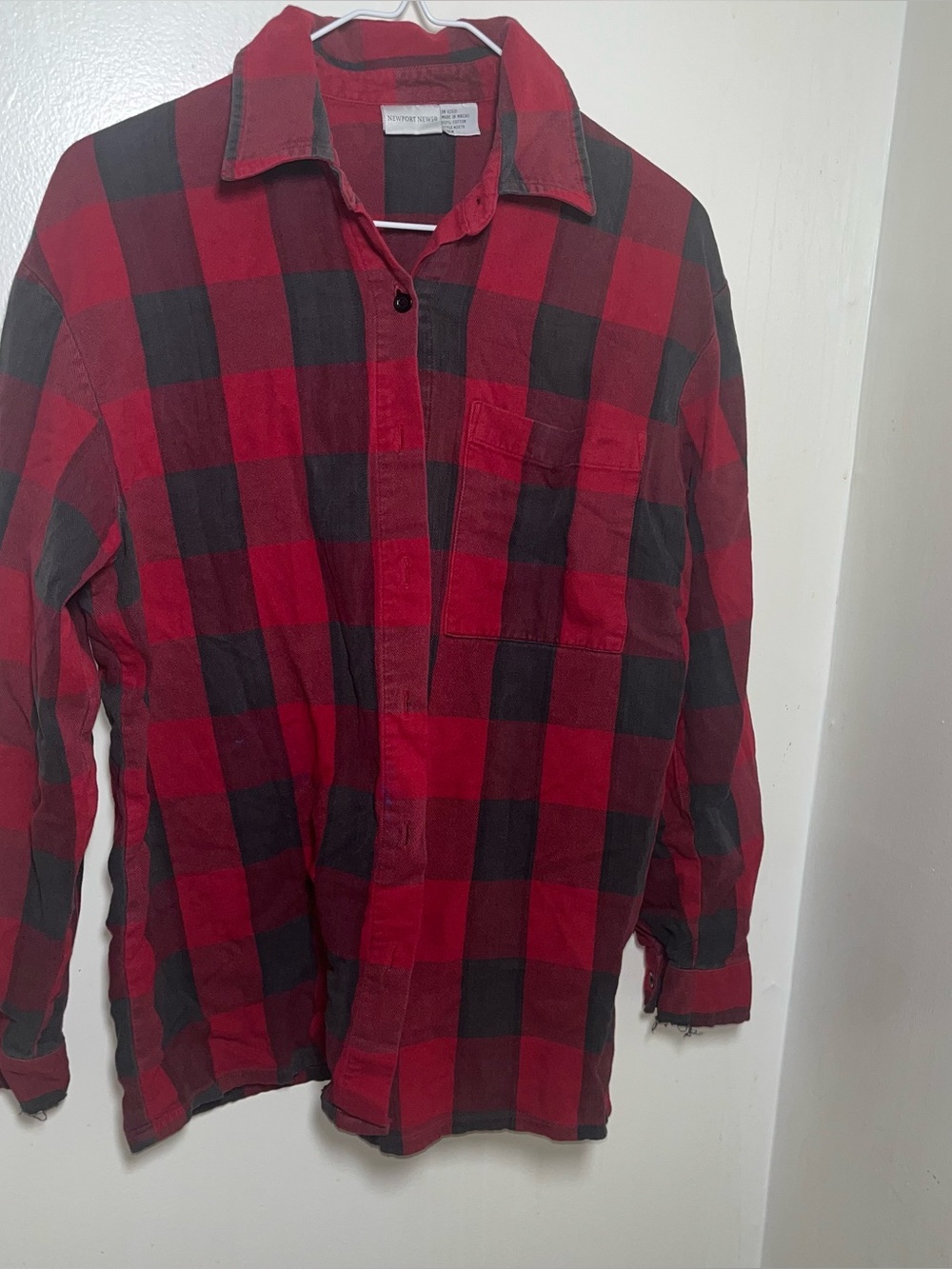Newport News women’s flannel M